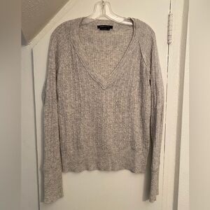 BCBG MAXAZRIA Angora Wool Blend Gray V-Neck Cable Knit Sweater